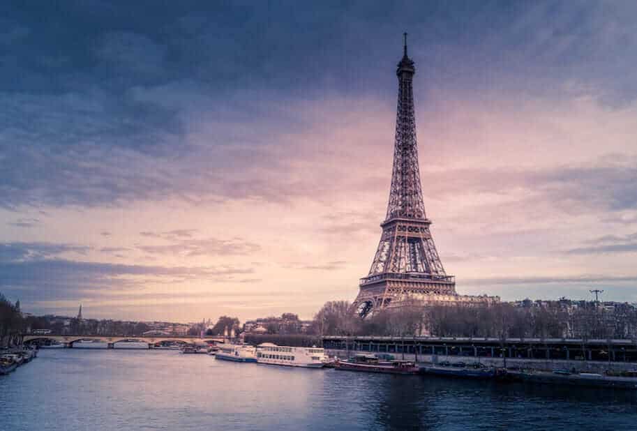 França abre fronteiras para brasileiros vacinados